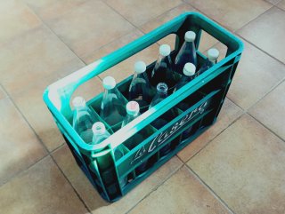 Caja Antiguas Botellas Gaseosa La Casera