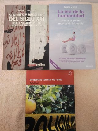 LOTE (IV) 3 LIBROS DE EXITO
