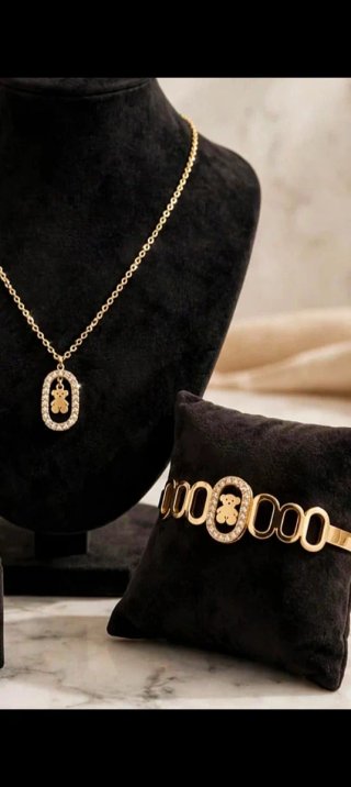 Conjunto de pendientes y collar oso tous