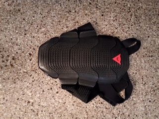 Espaldera de moto Dainese