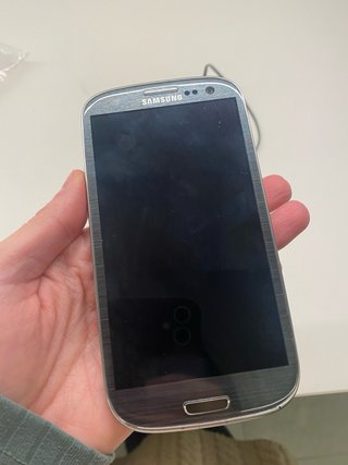 Móvil Samsung Antiguo Plateado