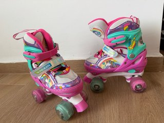 Patines infantiles 4 ruedas unicornio