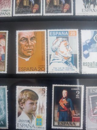 Lote de 80 sellos antiguos de España