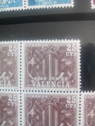 Lote de 80 sellos antiguos de España