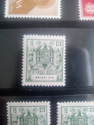 Lote de 80 sellos antiguos de España