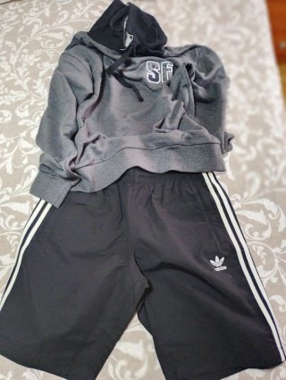 Lote Sudadera Umbro y Bañador Adidas Tall M.NUEVOS