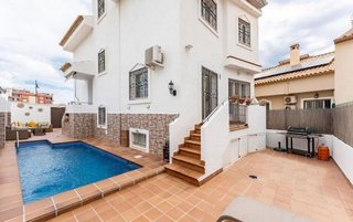 Chalet en alquiler en Campo de Mijas en Mijas