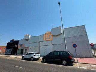 Nave industrial en alquiler en La Chantría - La Lastra en León