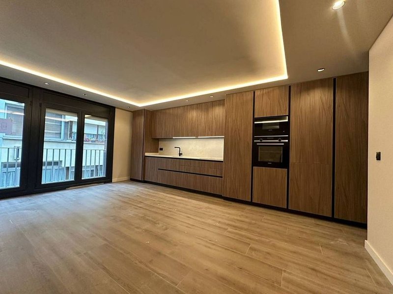 Piso de 3 habitaciones en alquiler en Escaldes-Engordany · 3 de 60
