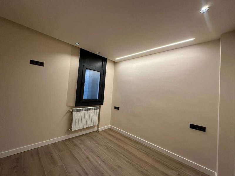 Piso de 3 habitaciones en alquiler en Escaldes-Engordany · 13 de 60