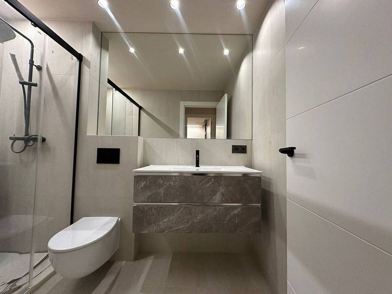 Piso de 3 habitaciones en alquiler en Escaldes-Engordany · 14 de 60