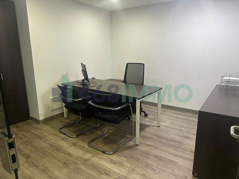 Commercial premises for rent in Andorra la Vella · 12 of 19