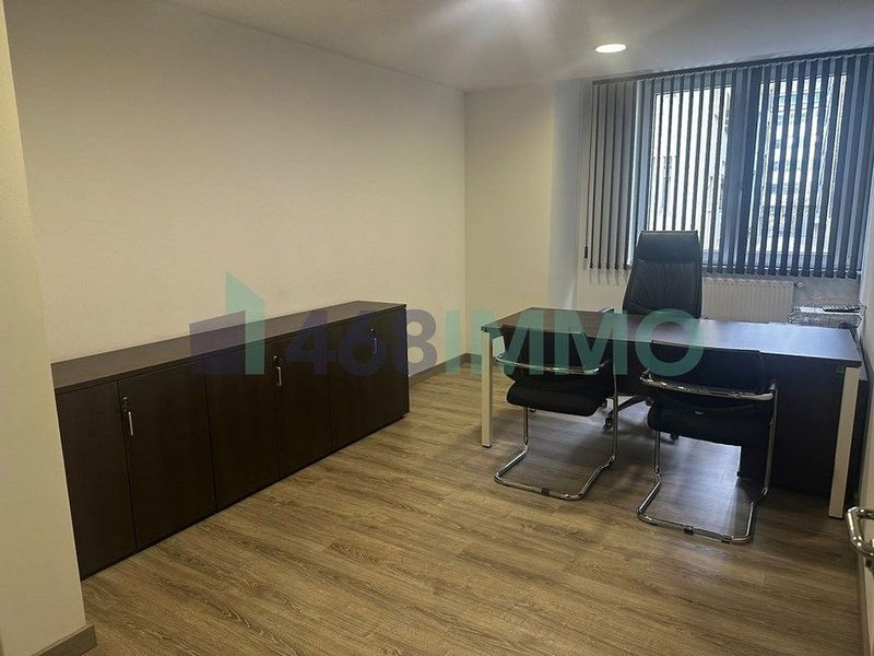 Commercial premises for rent in Andorra la Vella · 14 of 19