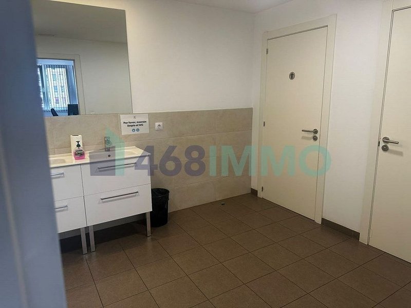 Commercial premises for rent in Andorra la Vella · 17 of 19