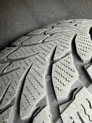 Neumáticos Invierno Nokian Tyres 255/45 R20