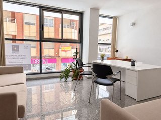 Oficina en alquiler en Ensanche - Diputación en Alicante