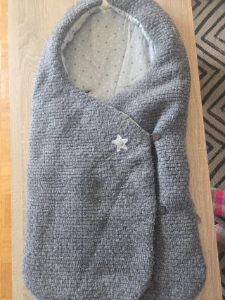 Saco Paz Rodriguez capazo y silla gris