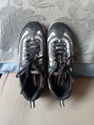 Zapatillas Skechers, estampado Camuflaje