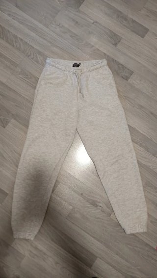 Pantalón de chándal gris