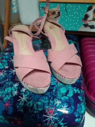 Sandalias con cuña Sfera rosas