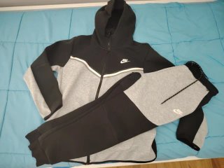 Chándal Nike Tech Gris y Negro