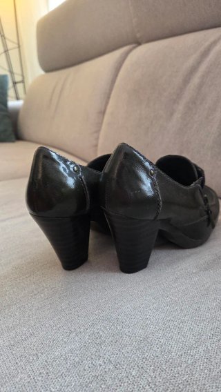 Zapatos Clarks vintage charol entre gris -negro