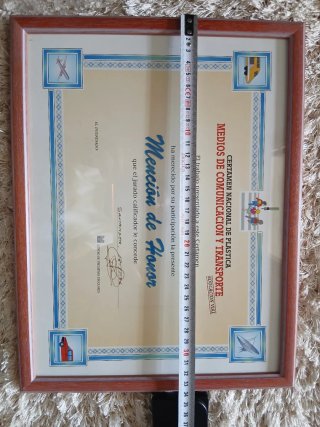Marco de Madera y Cristal para Diplomas