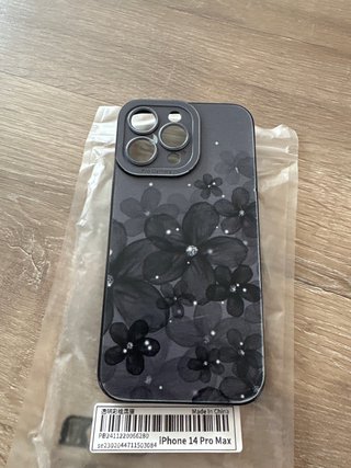 Funda iPhone 14 Pro Max Flores Negras