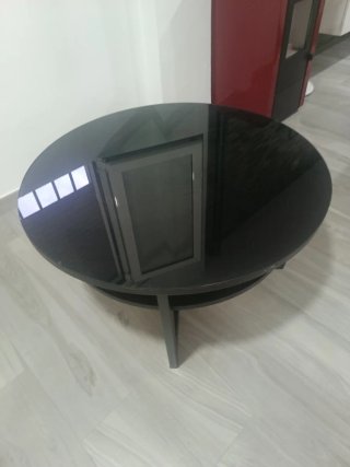 Mesa redonda baja cristal negra