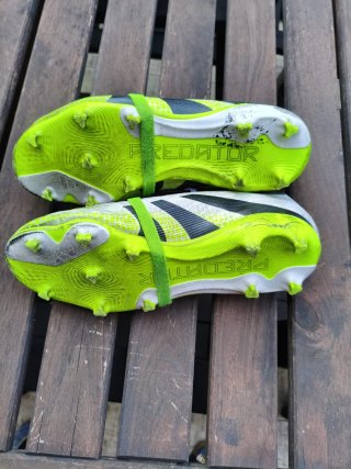 Botas de fútbol Adidas Predator infantiles
