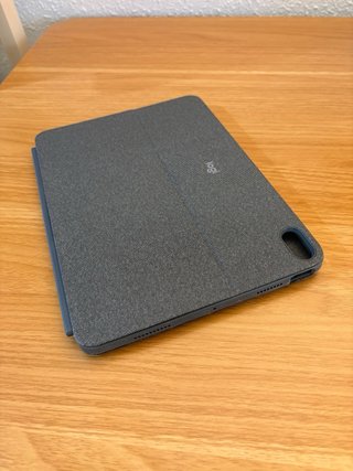 Teclado Logitech Combo Touch para iPad
