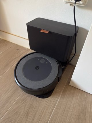 iRobot Roomba i5 Robot Aspirador