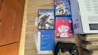 PS4 Slim (PlayStation) 1TB Jet Black CUH-2216B