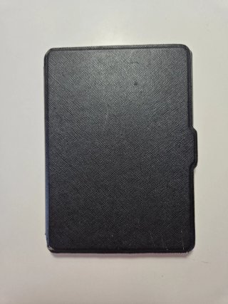 Kindle 8ª Generación Negro con Funda y cable