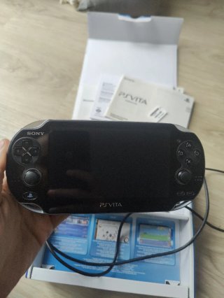 Sony PlayStation Vita OLED