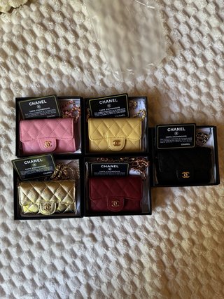 Bolso mini cartera Chanel dorado
