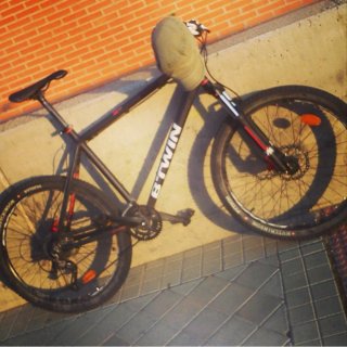Bicicleta B'Twin Rockrider 520