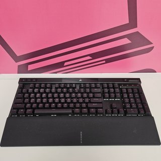Teclado Alfanumérico Corsair K70 Pro Rgb