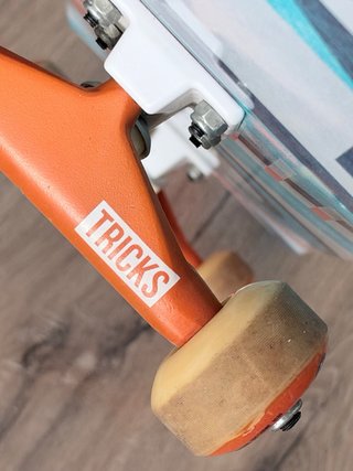 Skate TRICKS Junior 80cm