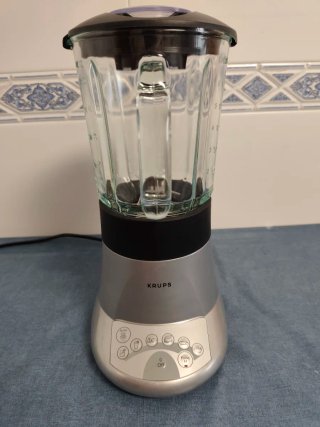 Batidora Vaso Krups Freshmix 600W Modelo KB710