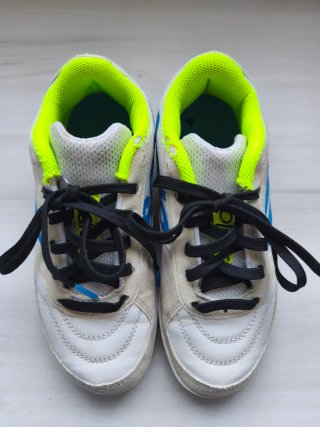 Zapatillas Fútbol Sala Adidas, Talla 33