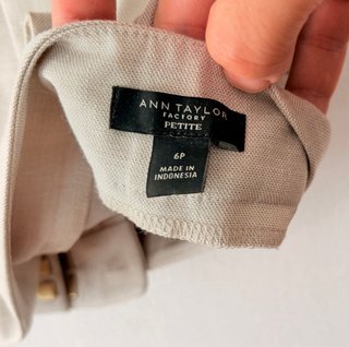 Traje dos piezas mujer Ann Taylor beige