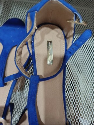 Zapatos LALA azules y dorados