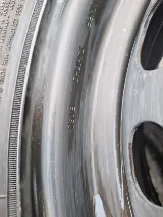 Jeep Avenger Moderno 215/65 R 16 - Rueda Repuesto