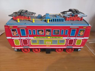 Tren Jyesa Teixereta Express 439