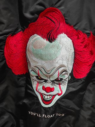 Cazadora Bomber IT Chapter Two Negra Roja