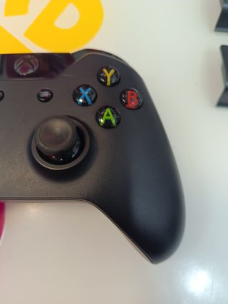 Mando Xbox One 1537