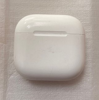 Funda de carga AirPods 4 original Apple