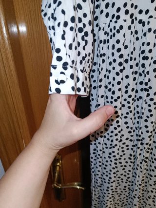 Vestido estampado lunares blanco y negro