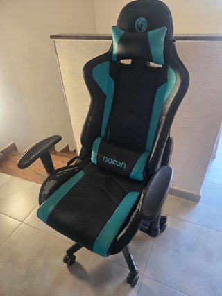 Silla Gaming Nacon LED + Cojines